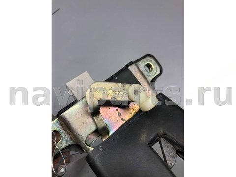 Замок багажника Audi A4 B5, 1997 г., OEM 8D5827505, арт. B46684907, фото 2