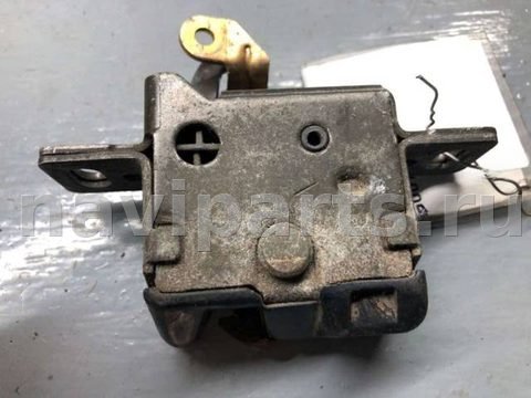 Новое Audi 80 B4, 1996 г., OEM 4A9827505B, арт. B73342833_2, фото 2