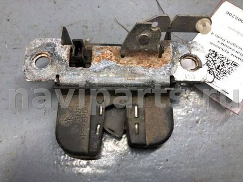 Новое Volkswagen Polo, 2005 г., OEM 6Q6827505E, арт. B84008206