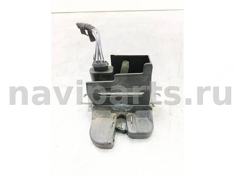 Замок багажника Volkswagen Passat, 2010 г., OEM 1K6827505, арт. BF098-5