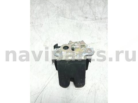 Замок багажника Skoda Fabia, 2015 г., OEM 8R0827505, арт. BF579-5, фото 2