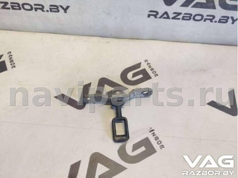 Новое Volkswagen Touareg, 2005 г., OEM 7L6845137C, арт. BVR10-378