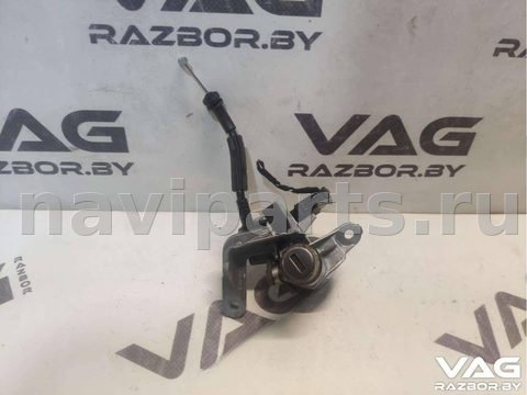 Новое Audi A8 D3, 2007 г., OEM 4E0827573, арт. BVR17-130