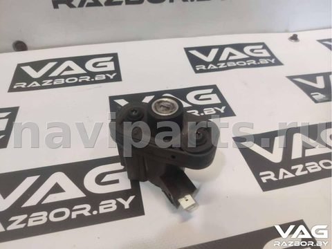 Новое Mercedes S W221, 2006 г., OEM A2217500161, арт. BVR19-246