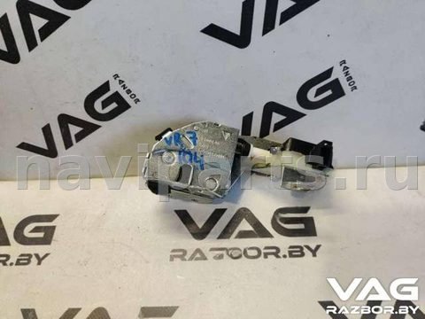 Новое Porsche Cayenne, 2008 г., OEM 7L0827506E, арт. BVR7-104