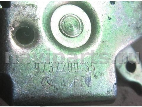 Замок двери передней левой Mercedes Atego шасси борт, 2019 г., OEM A9737200135, арт. 19712, фото 3