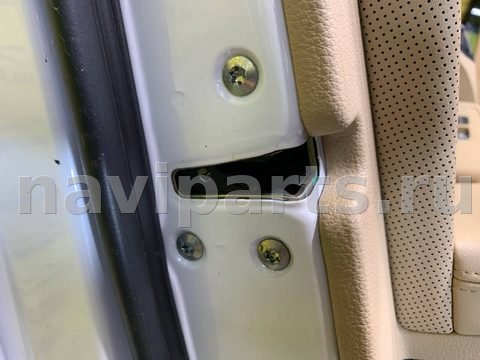 Замок двери передней левой Hyundai Genesis, 2015 г., OEM 81310B1000, арт. 258928