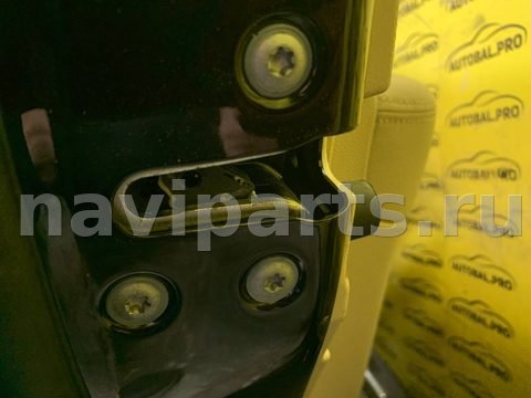 Замок двери передней левой Infiniti QX70, 2013 г., OEM 805011CA0A, арт. 258974