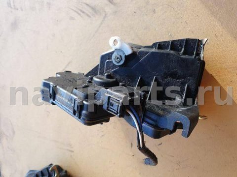 Замок двери передней левой BMW 3 E46, 2003 г., арт. 32955726, фото 2