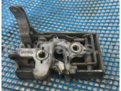 Замок двери передней левой Renault Magnum, 2007 г., OEM 5000937866, арт. 43642