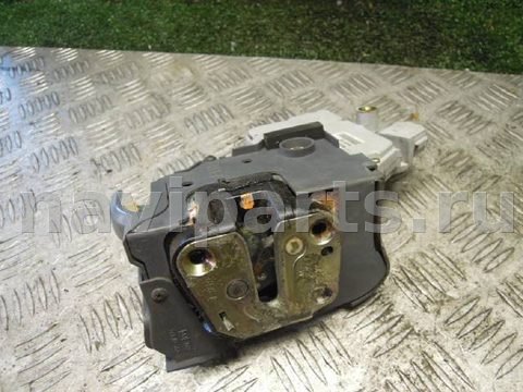 Замок двери передней левой Nissan X-Trail, 2005 г., арт. 46329