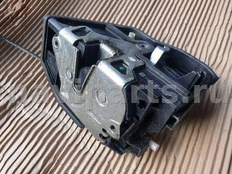 Замок двери передней левой BMW 7 E65/E66, 2003 г., арт. 57915312