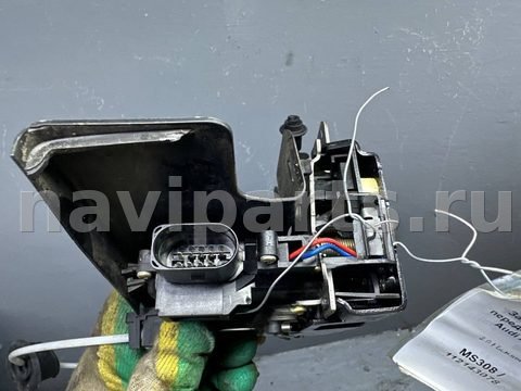 Замок двери передней левой Audi A6 C5 (S6,RS6), 2003 г., OEM 4B1837015G, арт. B112143078_2, фото 3