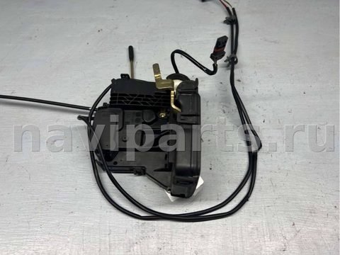Замок двери передней левой Mercedes C W203, 2005 г., OEM A2037200135, арт. B41078361