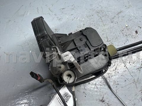 Замок двери передней левой Mercedes E W211, 2007 г., OEM A2117200335, арт. B92260775, фото 4