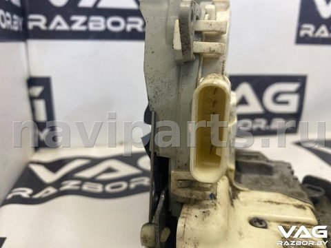 Замок двери передней левой Audi A4 B8, 2011 г., OEM 8J2837015C, арт. BVR143-601_2
