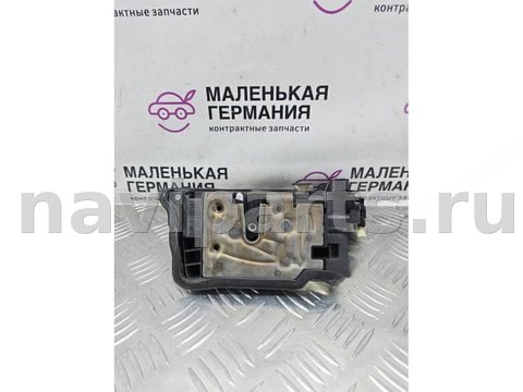 Замок двери передней левой BMW 5 G30/G31, 2017 г., OEM 51217477687, арт. _082-29-22-2