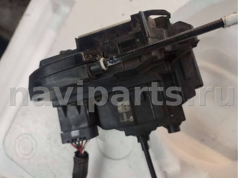Замок двери передней правой Nissan Navara D22, 2007 г., арт. 003724