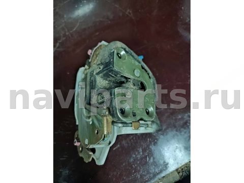 Замок двери передней правой Nissan Primera, 1991 г., арт. 004122