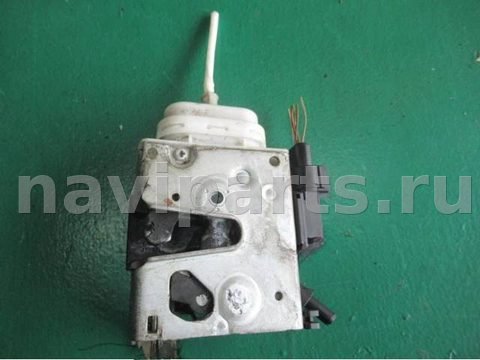 Замок двери передней правой Audi A4, 1997 г., OEM 8d1837016f, арт. 0051565