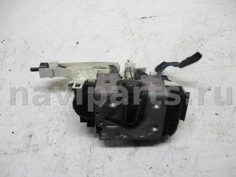 Замок двери передней правой Mercedes Sprinter, 2008 г., OEM a9067201735, арт. 0110716