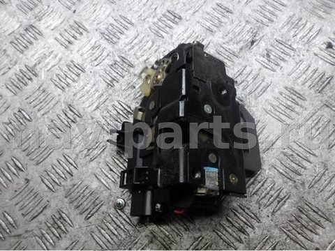 Замок двери передней правой Audi A6, 2004 г., OEM 4b1837016g, арт. 0221895