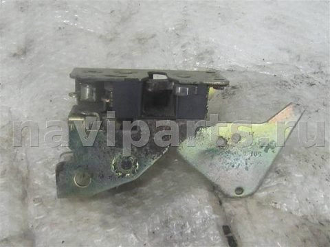 Замок двери передней правой Renault Premium, 2002 г., OEM 5001858127, арт. 15701