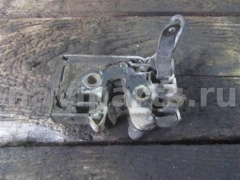 Замок двери передней правой Renault Magnum сед, 1995 г., OEM 5000937867, арт. 25361