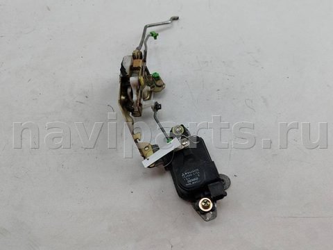 Замок двери передней правой Mitsubishi Space Runner, 1991 г., арт. 55478708