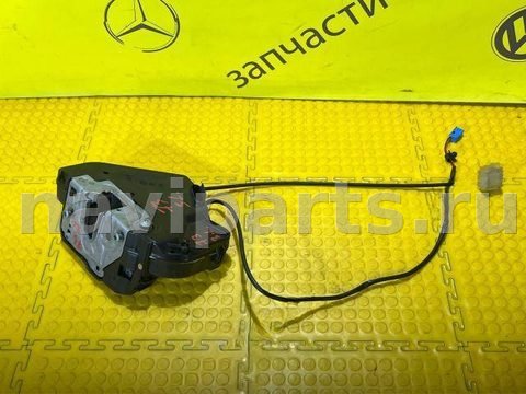 Замок двери задней левой Mercedes C W203, 2003 г., арт. 15288