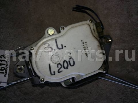 Замок двери задней левой Mitsubishi L200, 2000 г., арт. 16112