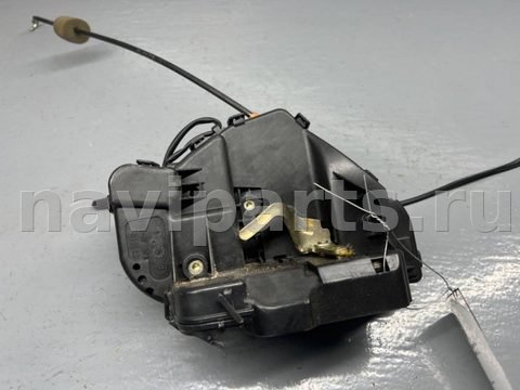 Замок двери задней левой Mercedes C W203, 2005 г., OEM A2037300135, арт. B87089375, фото 2