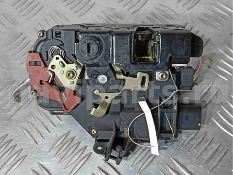 Замок двери задней правой Audi A4, 2003 г., OEM 8e0839016c, арт. 014517