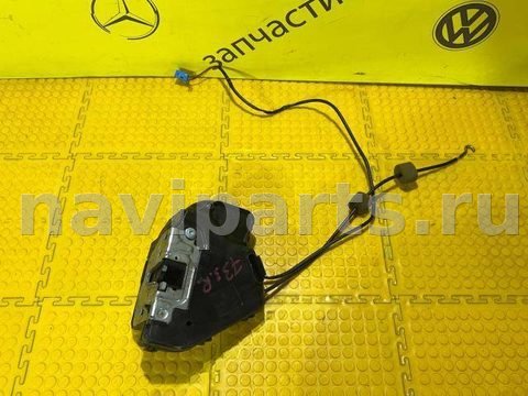 Замок двери задней правой Mercedes C W203, 2003 г., арт. 15289