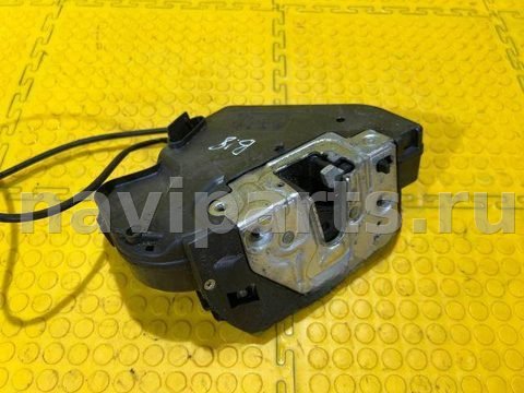 Замок двери задней правой Mercedes C W203, 2003 г., арт. 22061