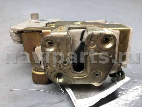 Замок двери задней правой Nissan Primera, 1998 г., OEM 825029F511, арт. B75361159, фото 2
