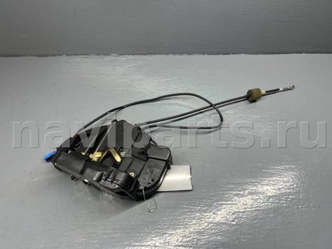 Замок двери задней правой Mercedes C W203, 2005 г., OEM A2037300235, арт. B87089411