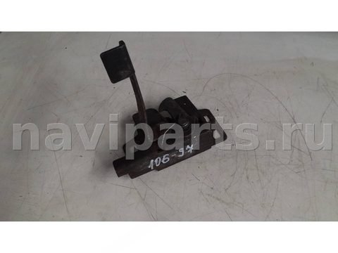 Замок капота Ford Escort, 1998 г., арт. 106-97