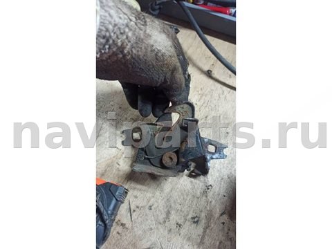 Замок капота Volkswagen Polo, 1995 г., арт. 114359694