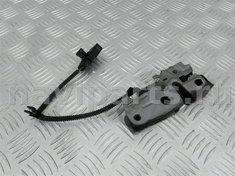 Замок капота Porsche Cayenne, 2010 г., OEM 7P5823509B, арт. 18283