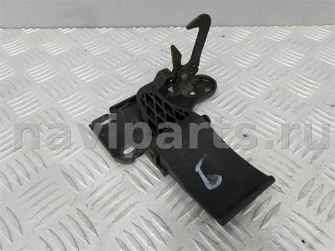 Замок капота Audi A8 D3, 2005 г., OEM 4E0823485B, арт. 22344