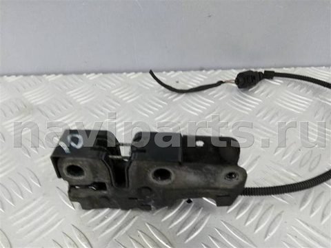 Замок капота Volkswagen Touran, 2006 г., OEM 1T0823509C, арт. 22655