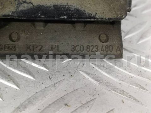 Замок капота Volkswagen Touareg, 2010 г., OEM 3C0823480A, арт. 29658, фото 5