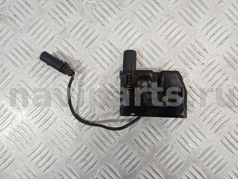 Замок капота Audi A6 C7, 2010 г., OEM 4G0823509C, арт. 33284