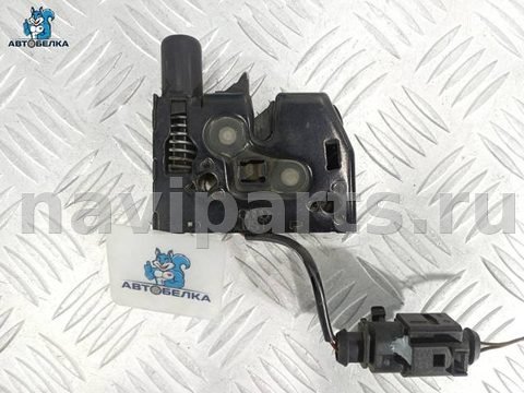 Замок капота Audi Q3, 2011 г., OEM 8U0823509, арт. 34734