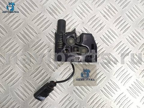 Замок капота Audi Q3, 2011 г., OEM 8U0823509, арт. 35360