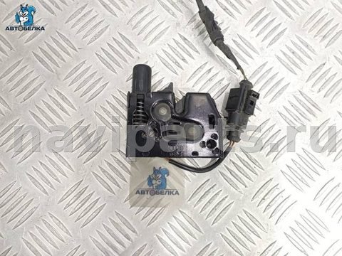 Замок капота Audi Q3, 2011 г., OEM 8U0823509, арт. 35361
