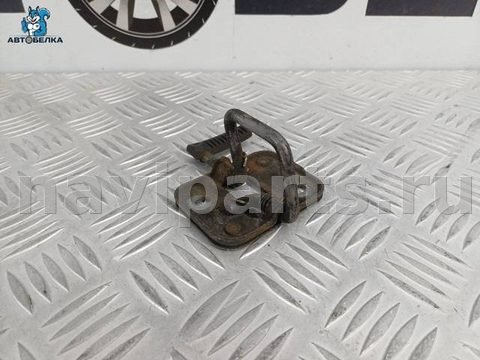 Замок капота Volkswagen Passat B8, 2014 г., OEM 3G0823186, арт. 37495