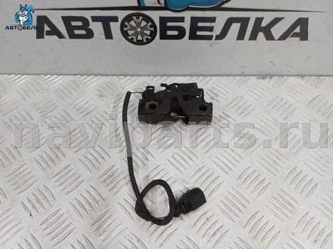 Замок капота Volkswagen Passat B8, 2014 г., OEM 5G2823509F, арт. 39113