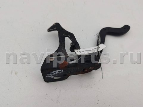 Замок капота BMW 5 E39, 1995 г., OEM 8172164, арт. 55213743